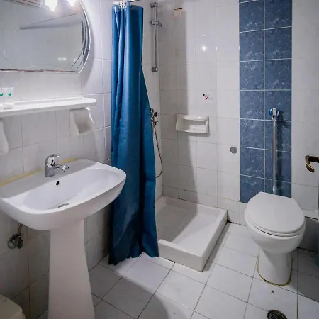 Perkes Complex Apartman *