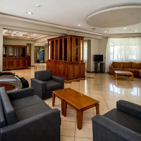 Perkes Complex Apartman *