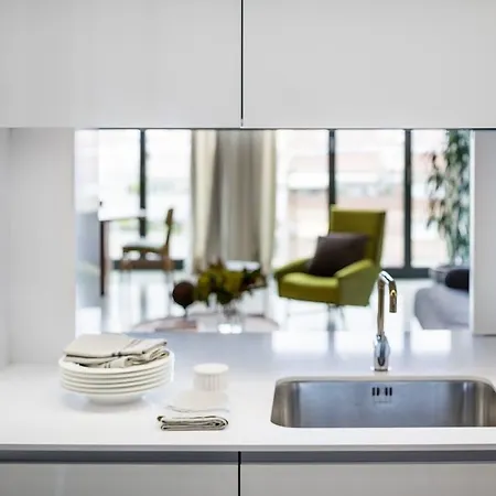 Perkes Complex Apartman Laganász