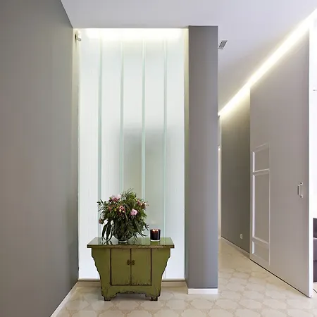 Perkes Complex Apartman Laganász